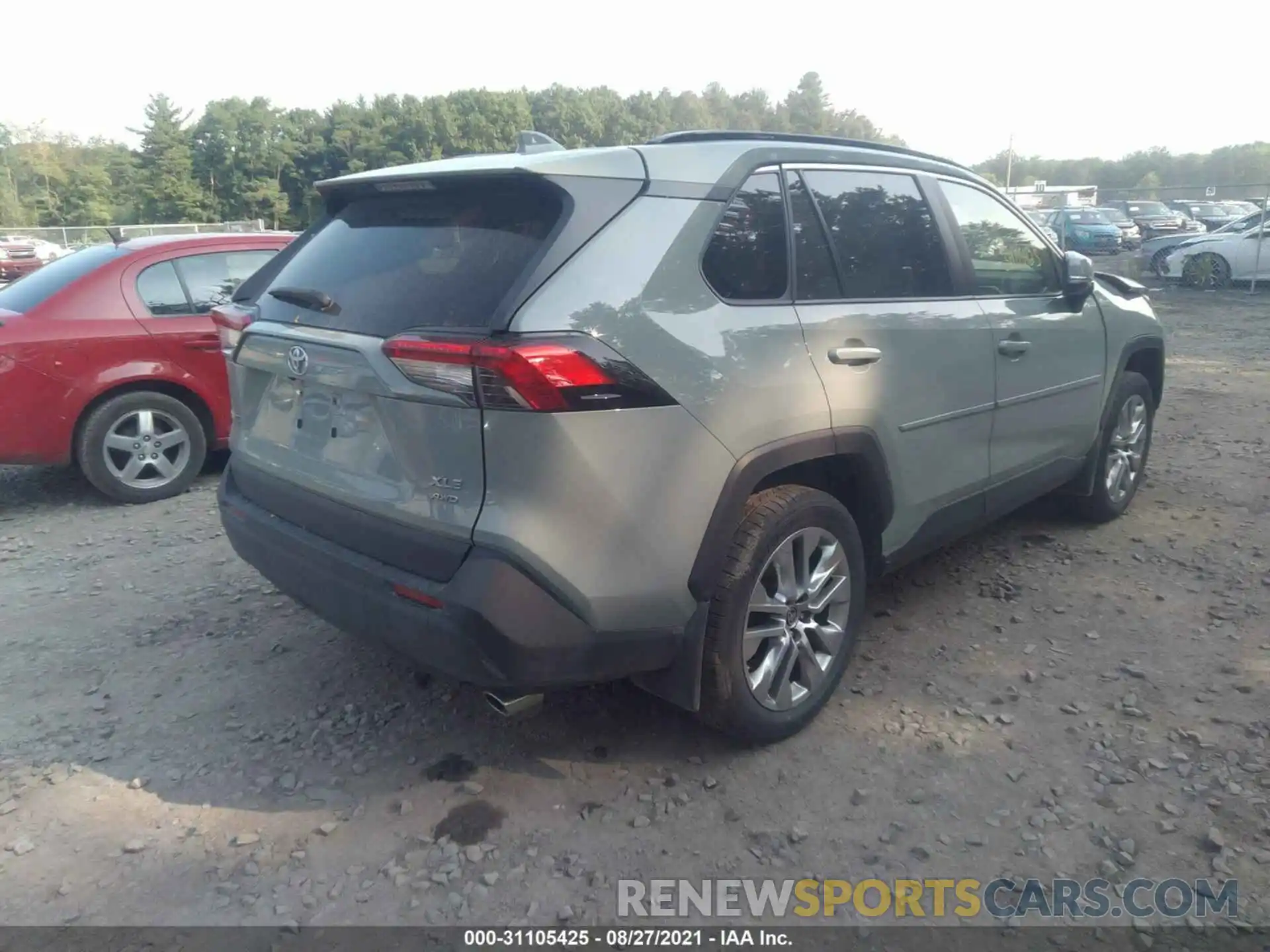 4 Photograph of a damaged car JTMA1RFV0KD523040 TOYOTA RAV4 2019