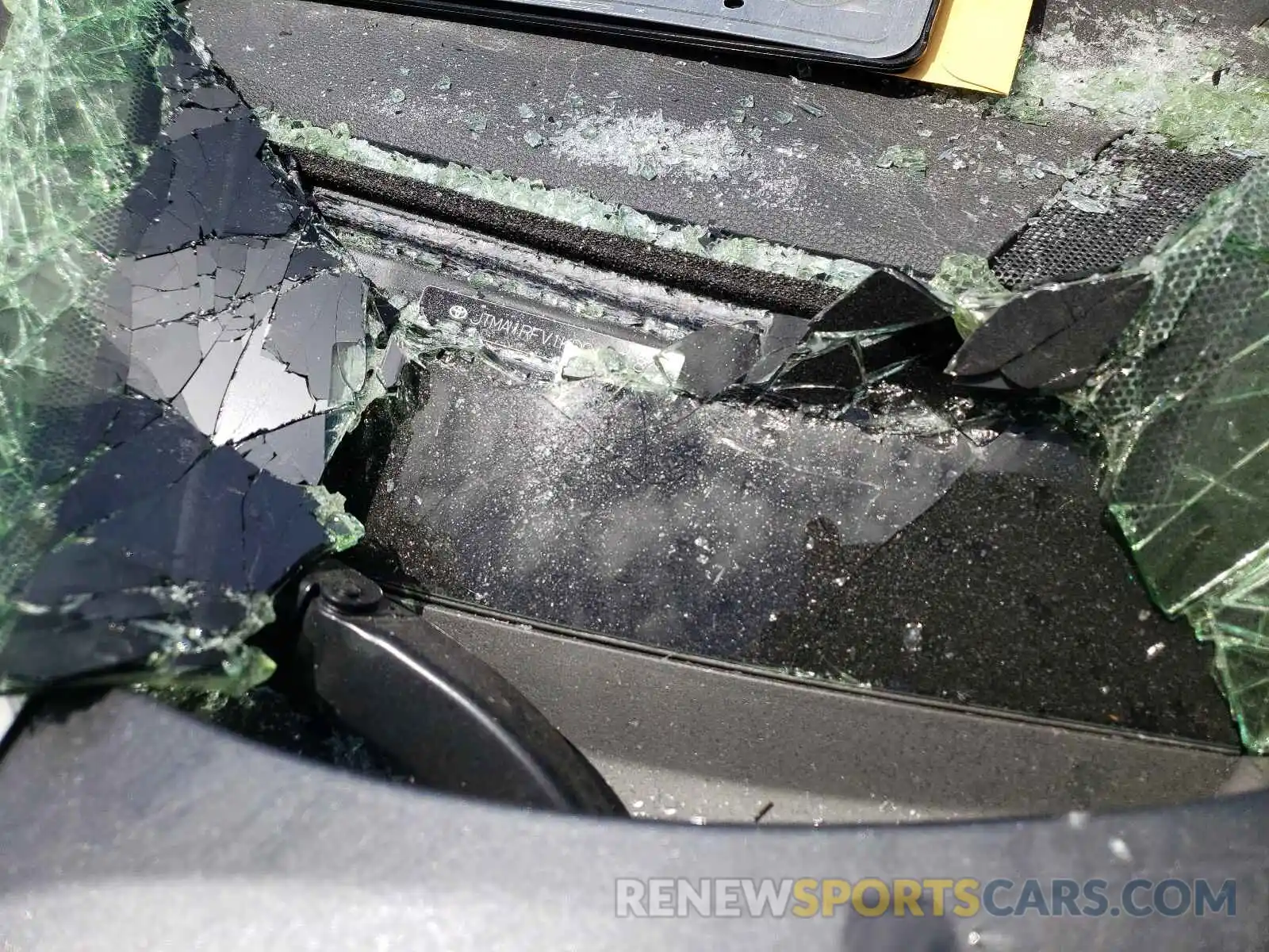 10 Photograph of a damaged car JTMA1RFV1KD011318 TOYOTA RAV4 2019