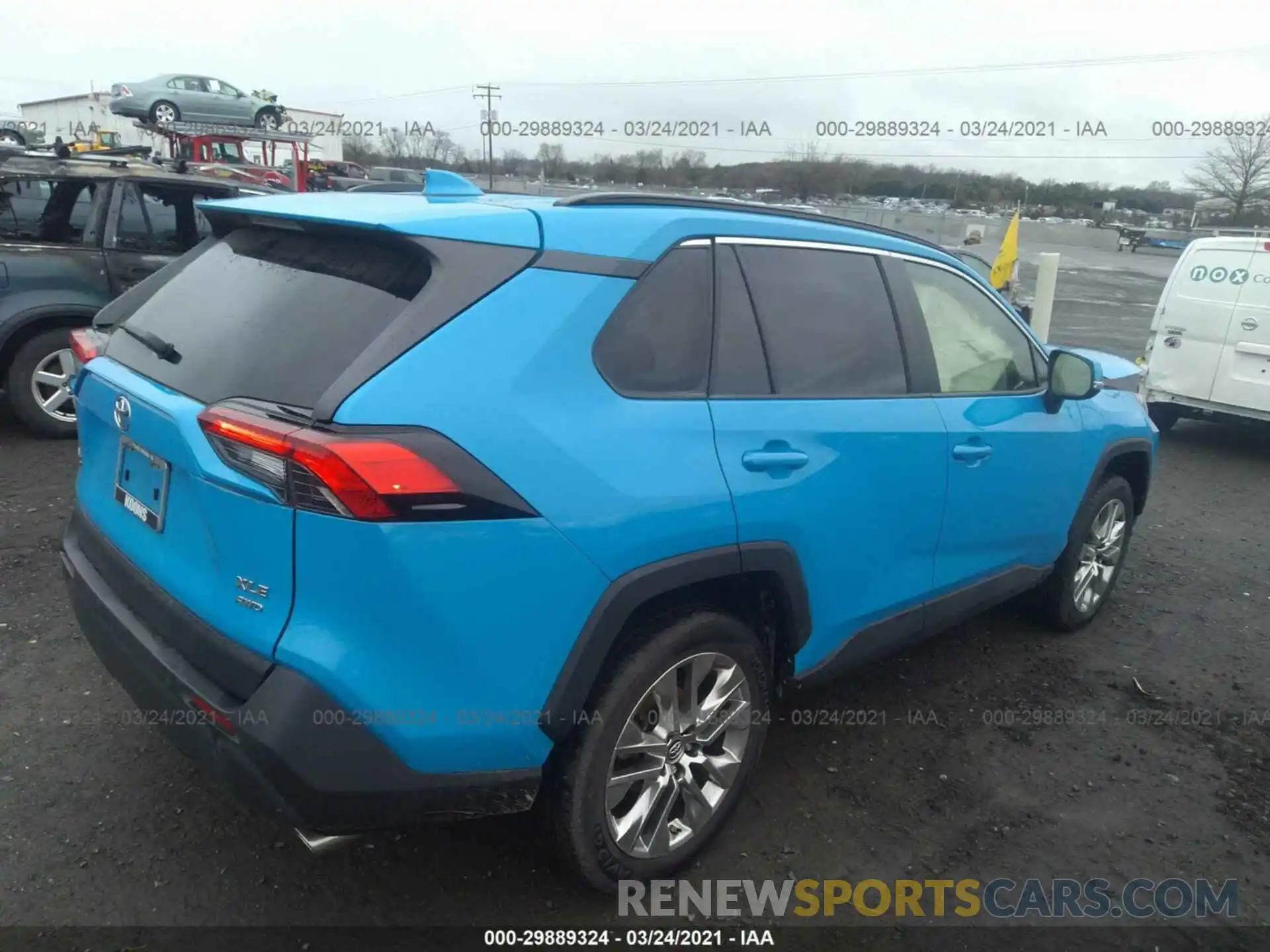 4 Photograph of a damaged car JTMA1RFV1KD012842 TOYOTA RAV4 2019