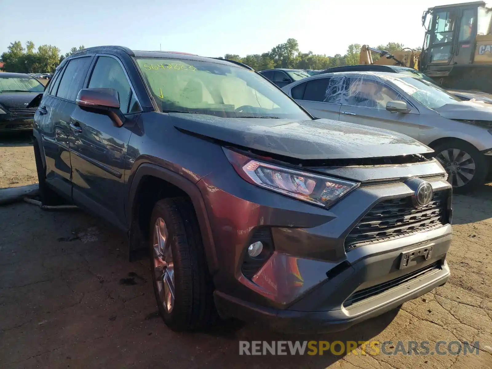 1 Photograph of a damaged car JTMA1RFV1KD018950 TOYOTA RAV4 2019