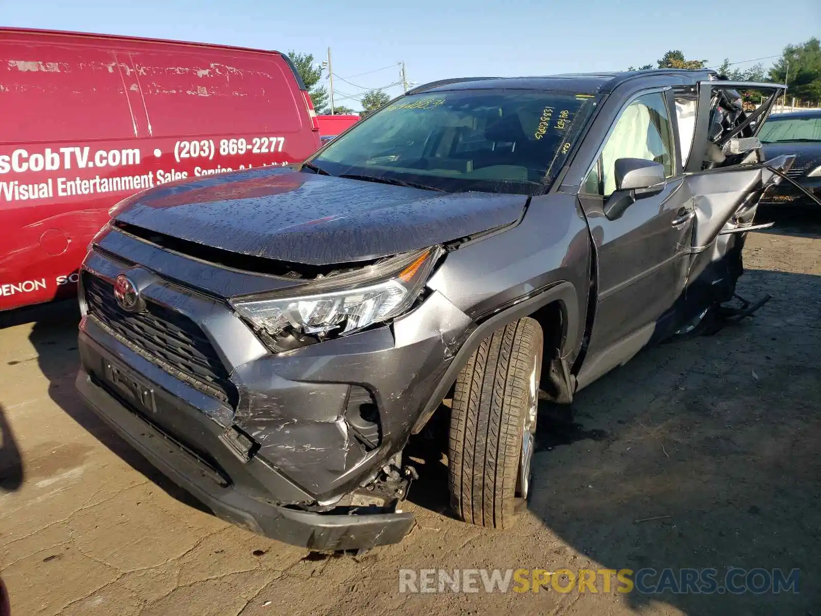 2 Photograph of a damaged car JTMA1RFV1KD018950 TOYOTA RAV4 2019