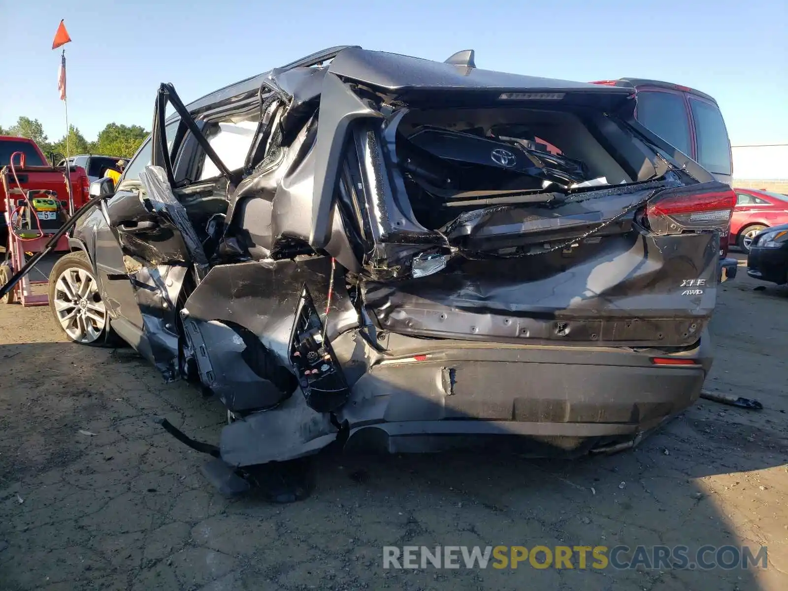 3 Photograph of a damaged car JTMA1RFV1KD018950 TOYOTA RAV4 2019