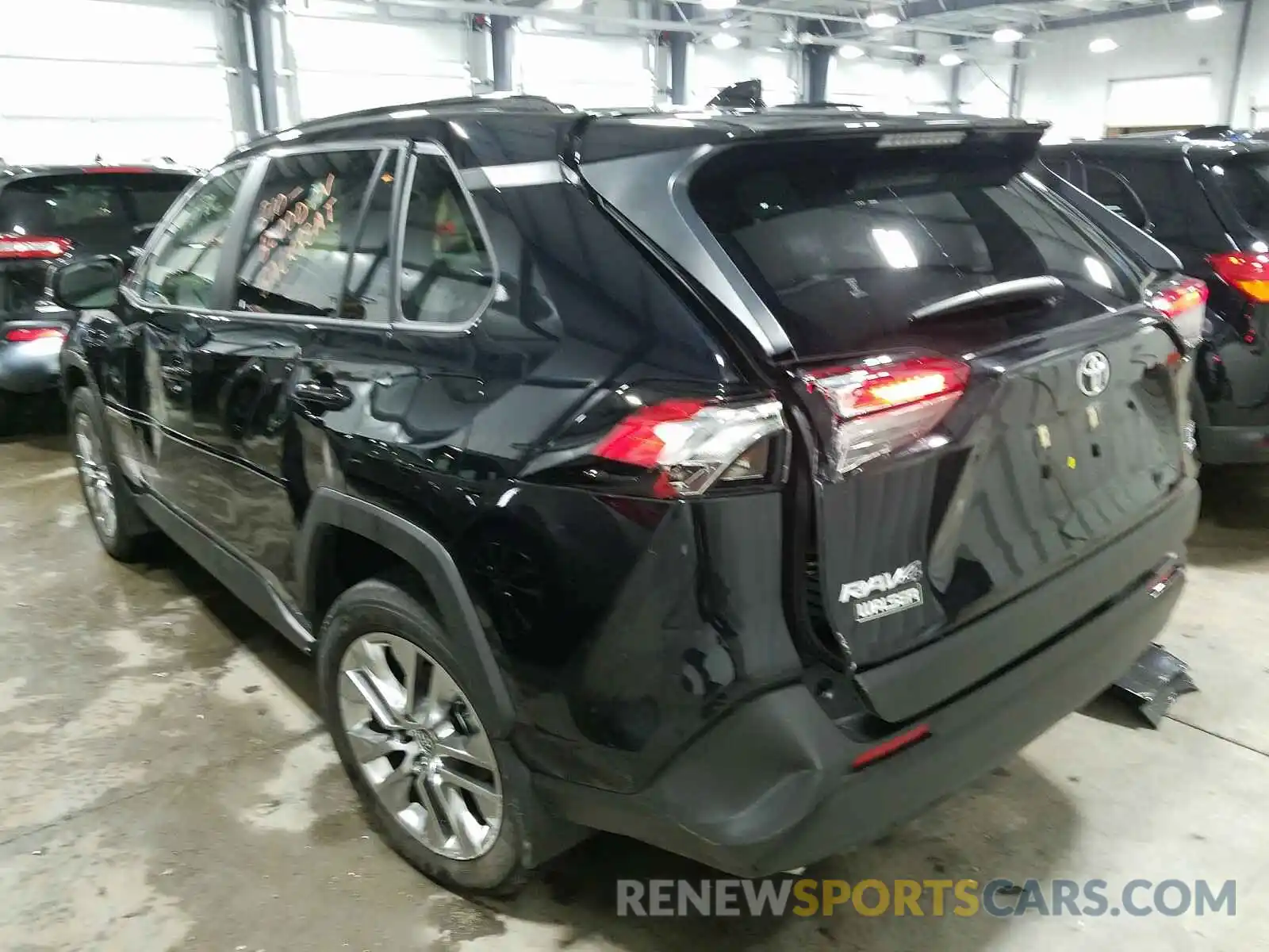 3 Photograph of a damaged car JTMA1RFV1KD517179 TOYOTA RAV4 2019