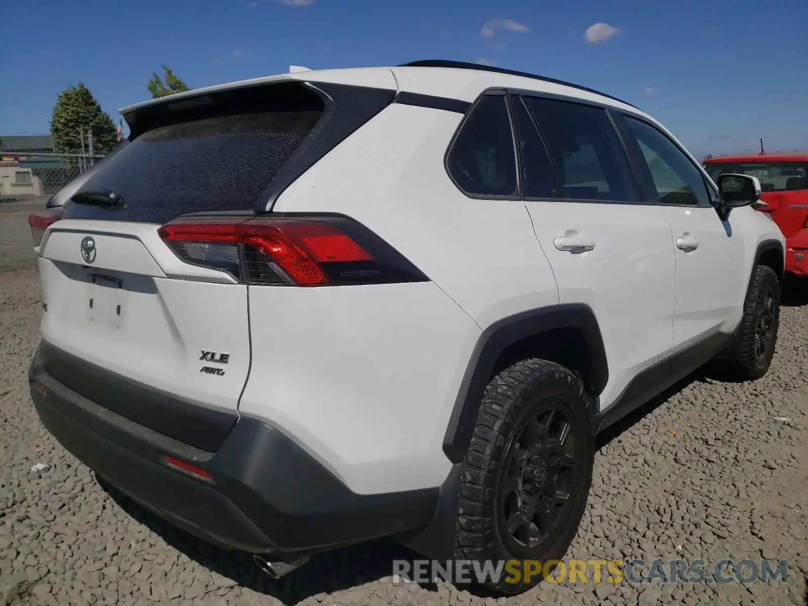 4 Photograph of a damaged car JTMA1RFV2KD011389 TOYOTA RAV4 2019