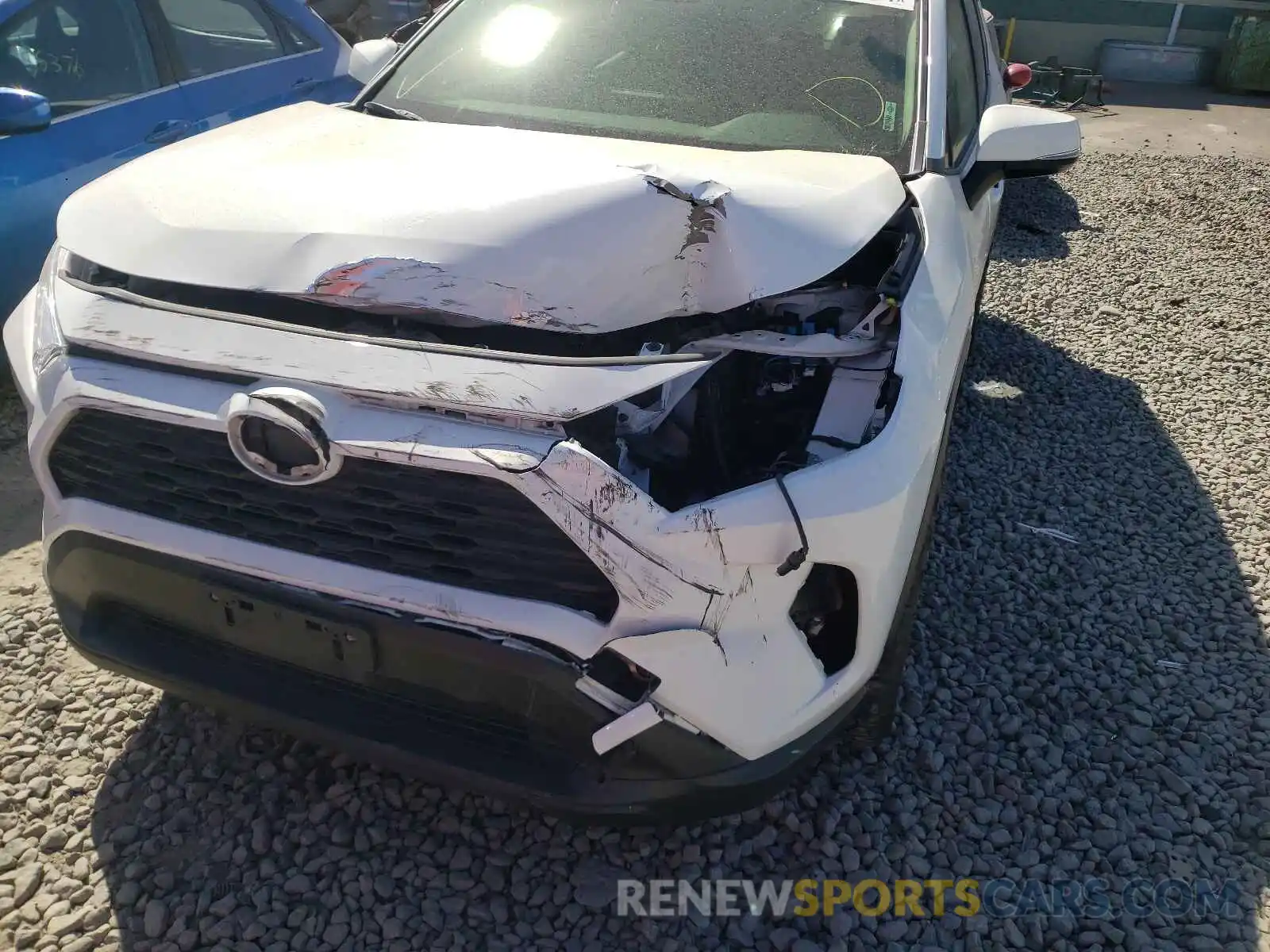 9 Photograph of a damaged car JTMA1RFV2KD011389 TOYOTA RAV4 2019