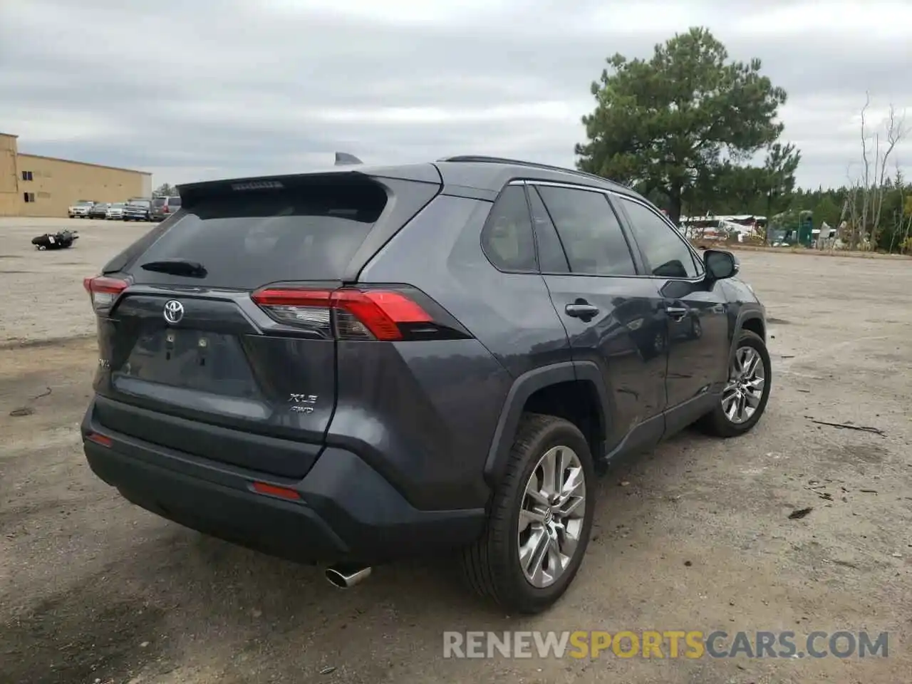 4 Photograph of a damaged car JTMA1RFV2KD504554 TOYOTA RAV4 2019