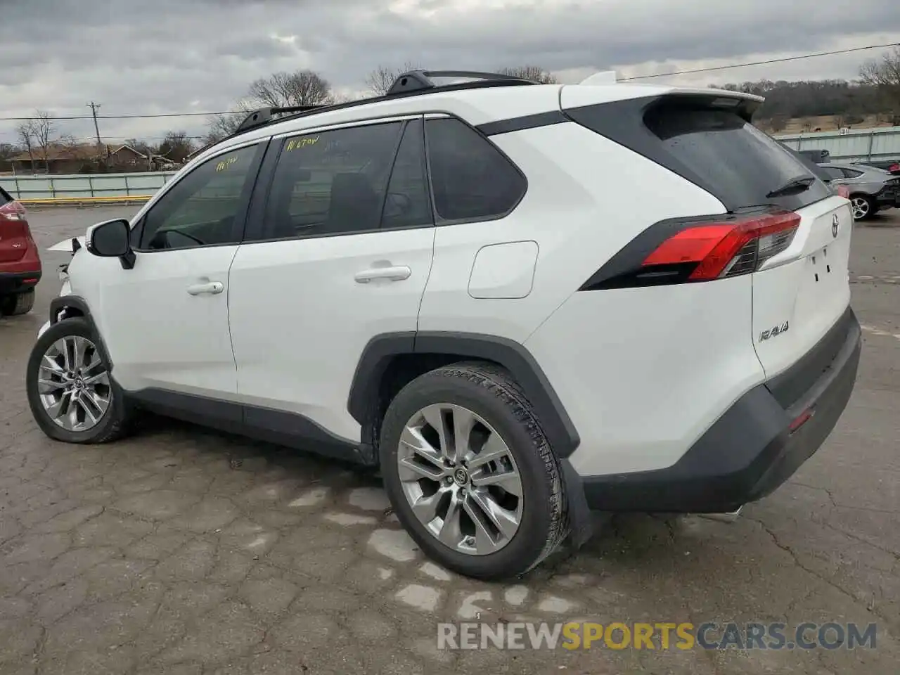 2 Photograph of a damaged car JTMA1RFV2KD509091 TOYOTA RAV4 2019