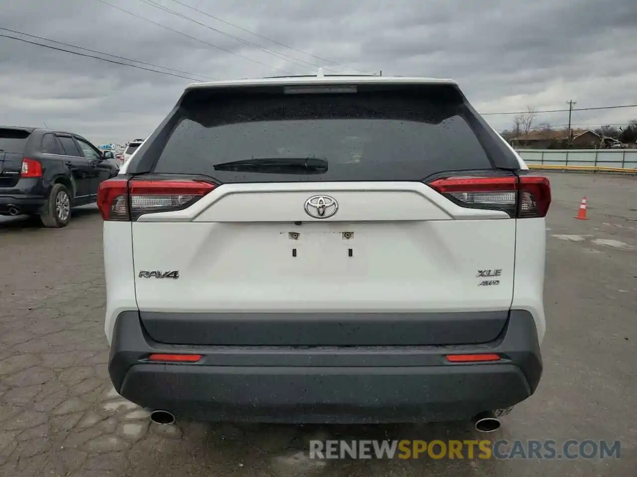 6 Photograph of a damaged car JTMA1RFV2KD509091 TOYOTA RAV4 2019