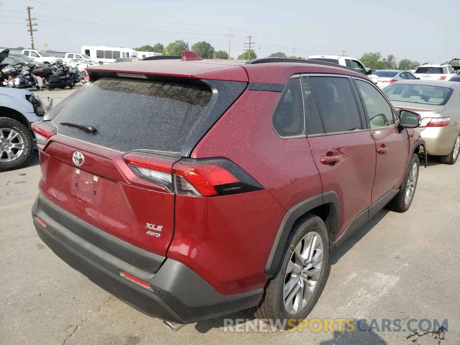 4 Photograph of a damaged car JTMA1RFV2KD514646 TOYOTA RAV4 2019