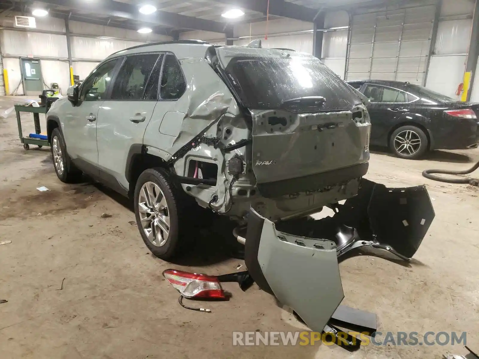 3 Photograph of a damaged car JTMA1RFV3KD015502 TOYOTA RAV4 2019