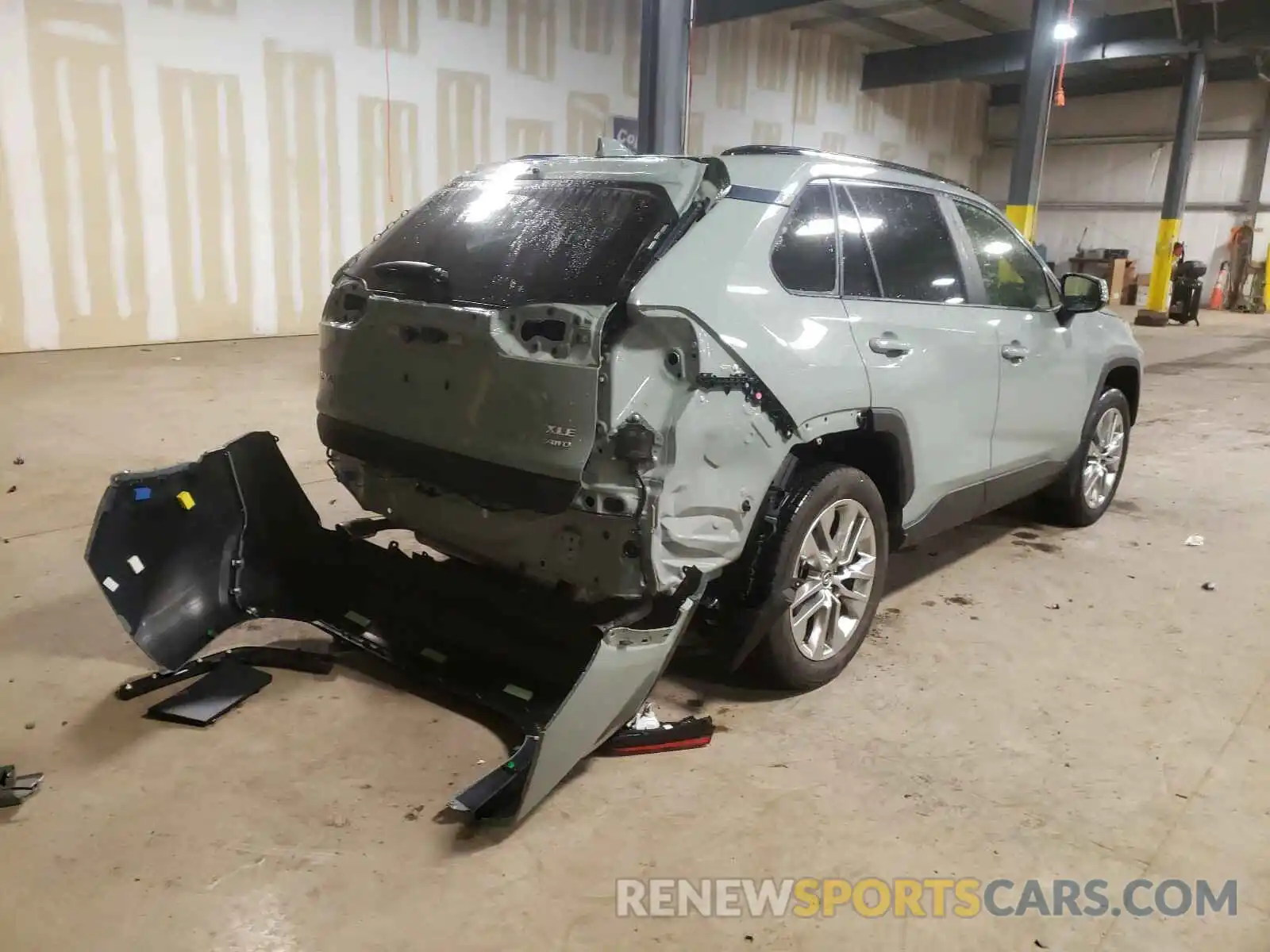 4 Photograph of a damaged car JTMA1RFV3KD015502 TOYOTA RAV4 2019