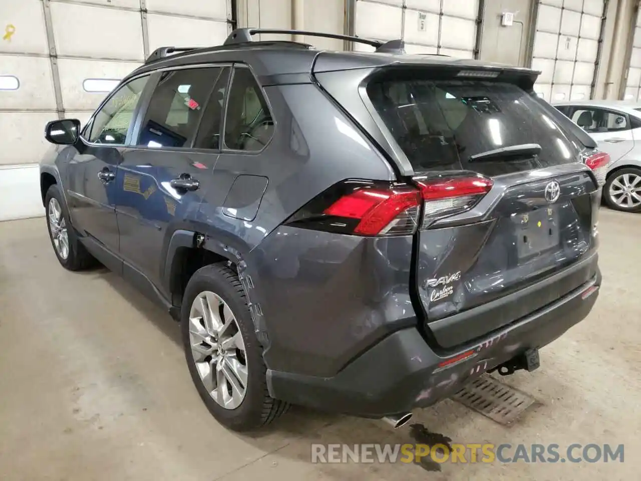 3 Photograph of a damaged car JTMA1RFV3KD020277 TOYOTA RAV4 2019