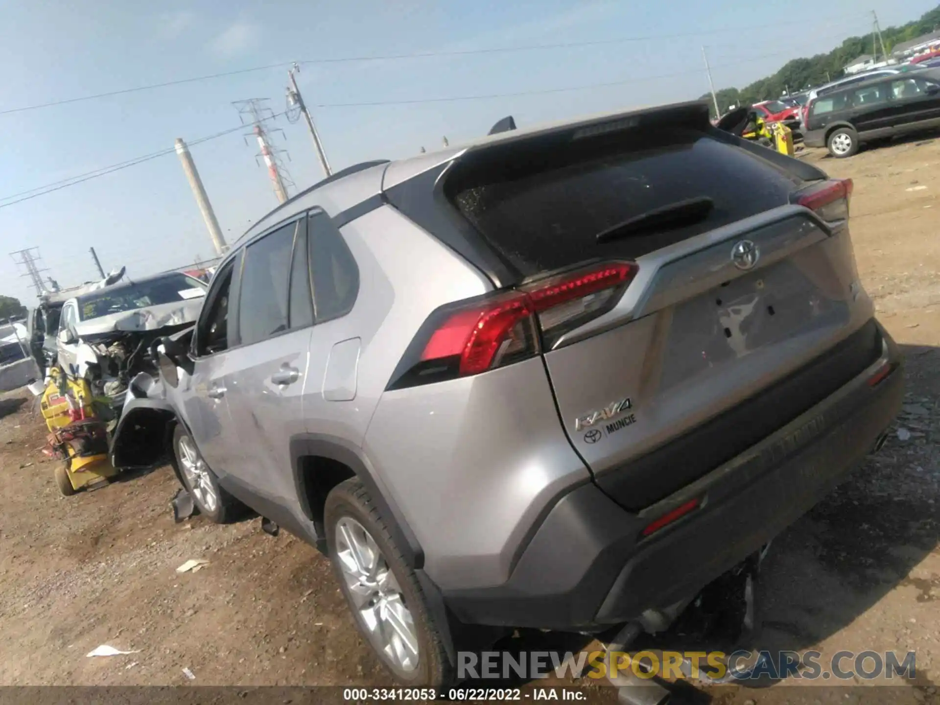 3 Photograph of a damaged car JTMA1RFV3KD023860 TOYOTA RAV4 2019