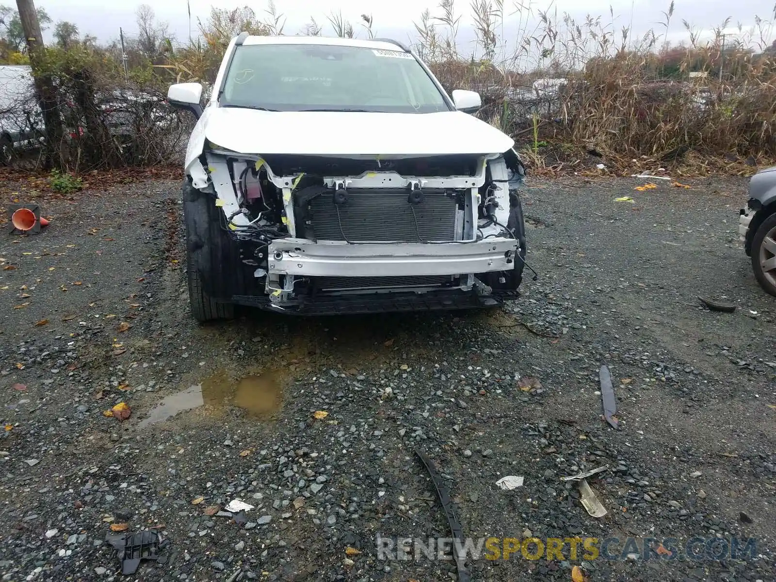 9 Photograph of a damaged car JTMA1RFV3KD510833 TOYOTA RAV4 2019