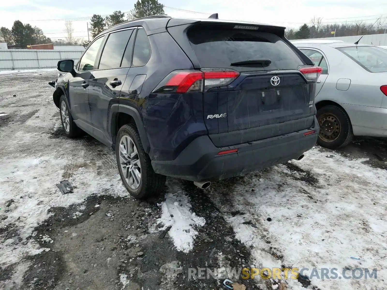 3 Фотография поврежденного автомобиля JTMA1RFV3KD514574 TOYOTA RAV4 2019