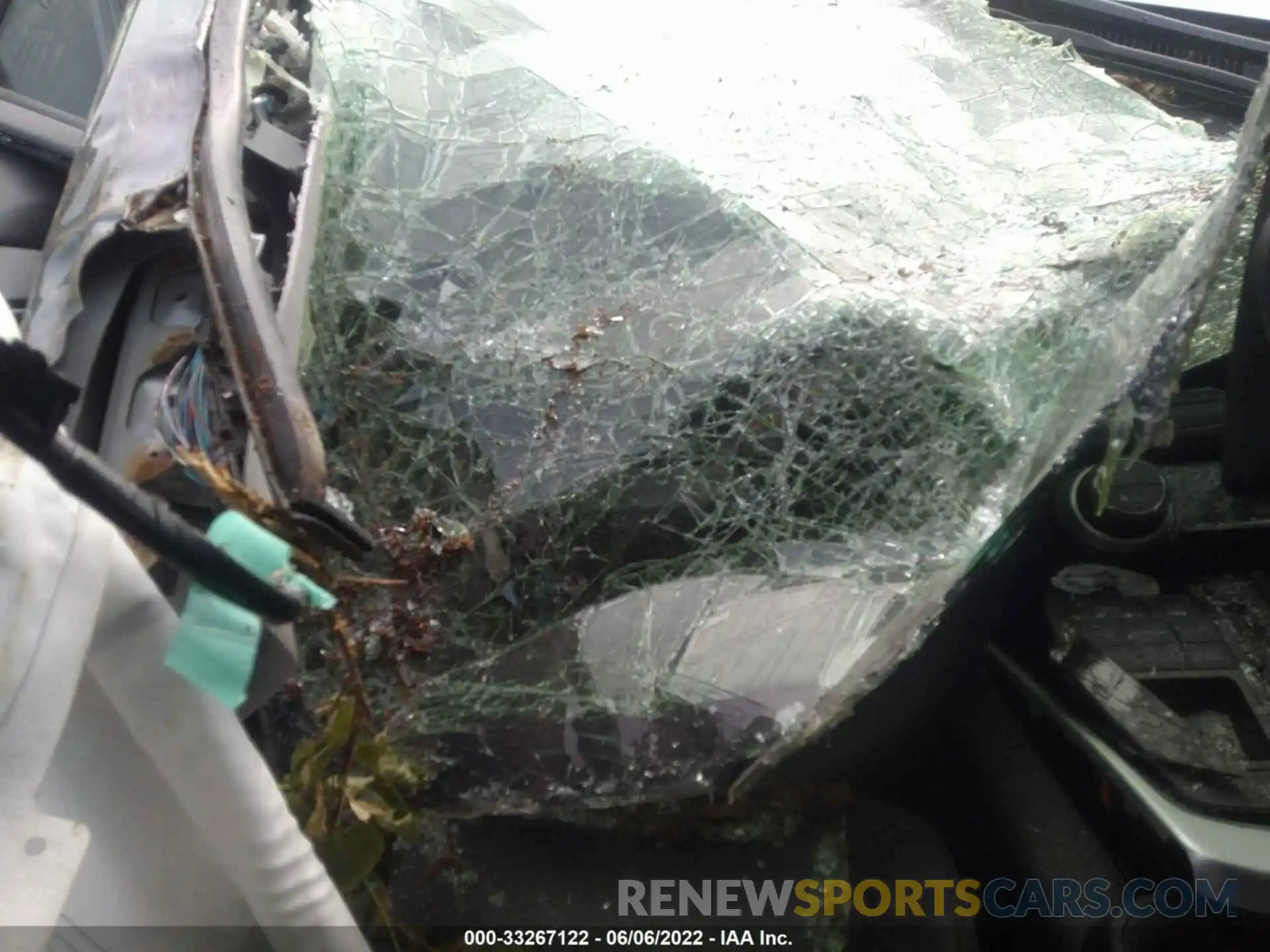 7 Photograph of a damaged car JTMA1RFV3KJ009765 TOYOTA RAV4 2019