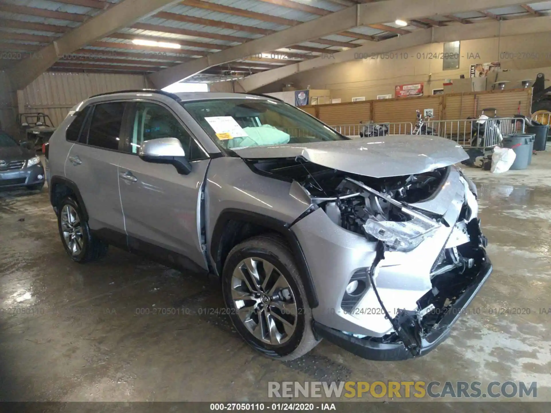 1 Photograph of a damaged car JTMA1RFV3KJ013184 TOYOTA RAV4 2019