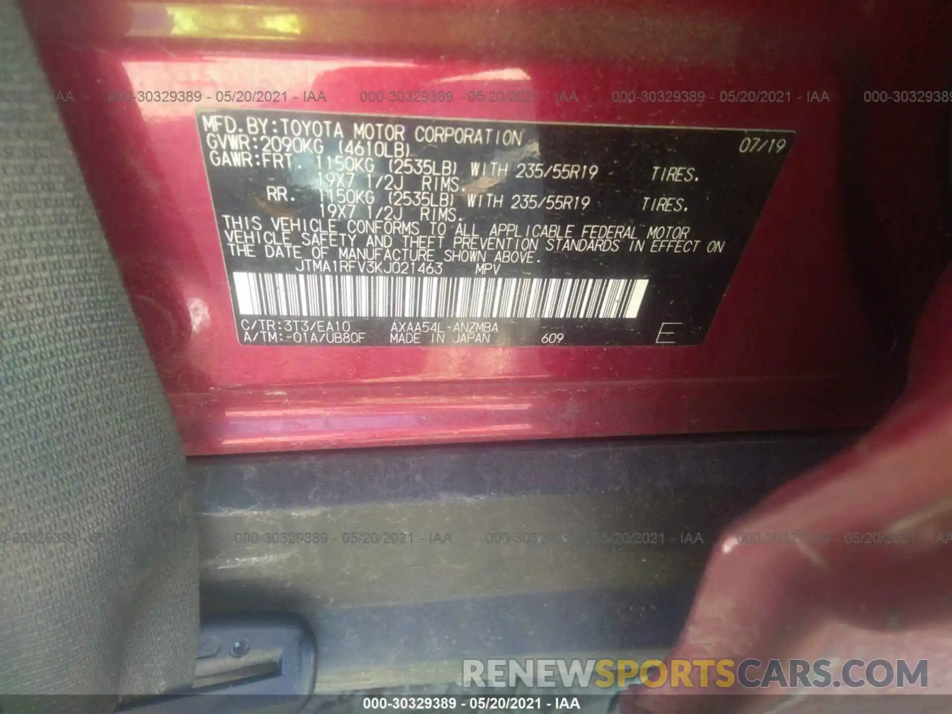 9 Photograph of a damaged car JTMA1RFV3KJ021463 TOYOTA RAV4 2019