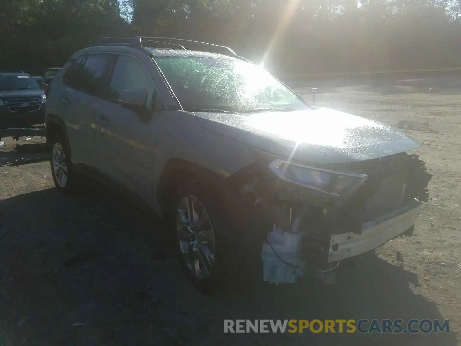 1 Photograph of a damaged car JTMA1RFV3KJ023228 TOYOTA RAV4 2019