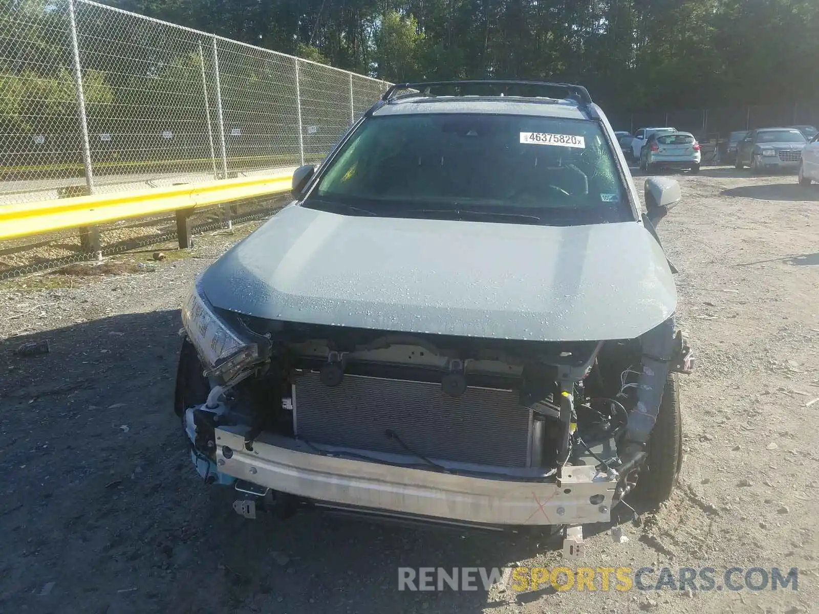 9 Photograph of a damaged car JTMA1RFV3KJ023228 TOYOTA RAV4 2019