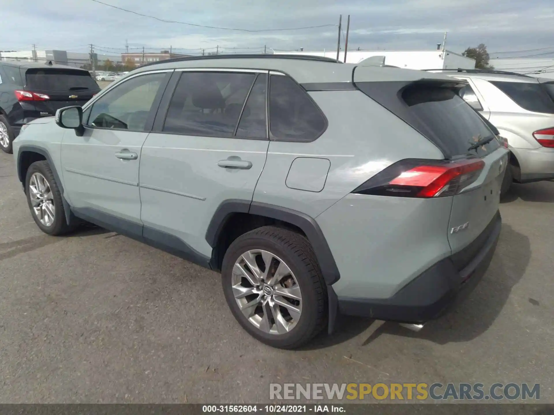 3 Photograph of a damaged car JTMA1RFV4KD010163 TOYOTA RAV4 2019