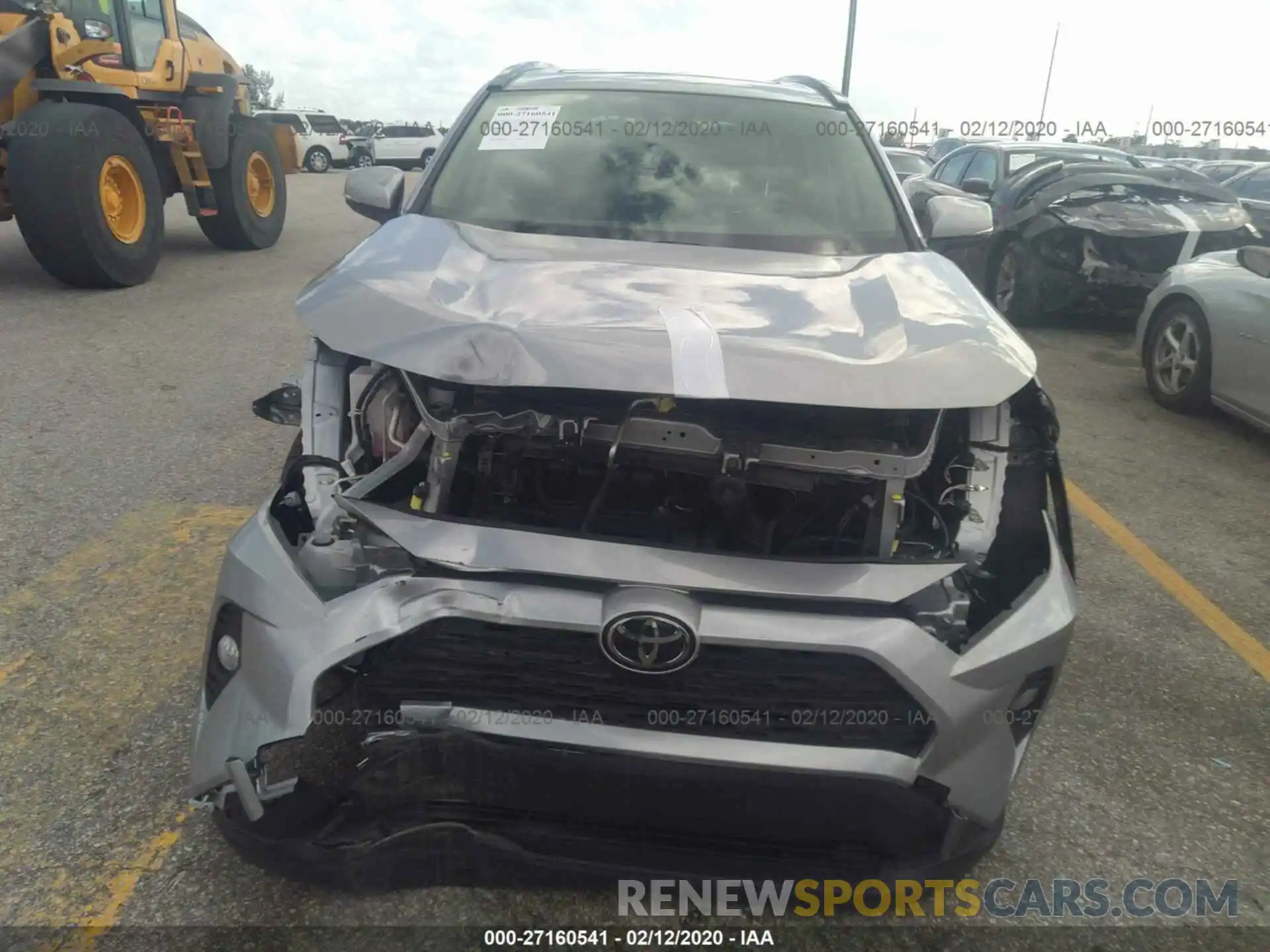 6 Photograph of a damaged car JTMA1RFV4KD022409 TOYOTA RAV4 2019