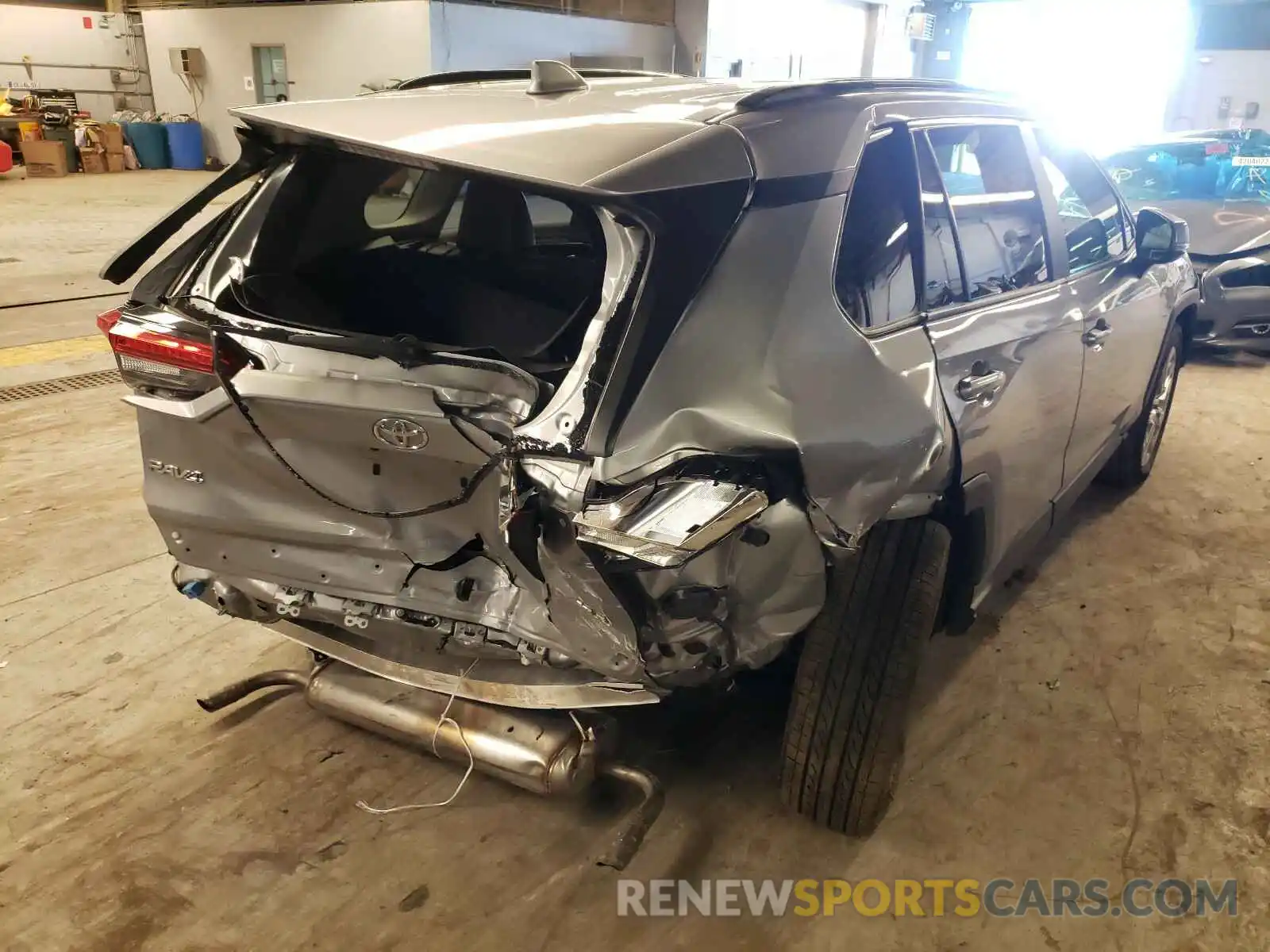 4 Фотография поврежденного автомобиля JTMA1RFV4KD507908 TOYOTA RAV4 2019