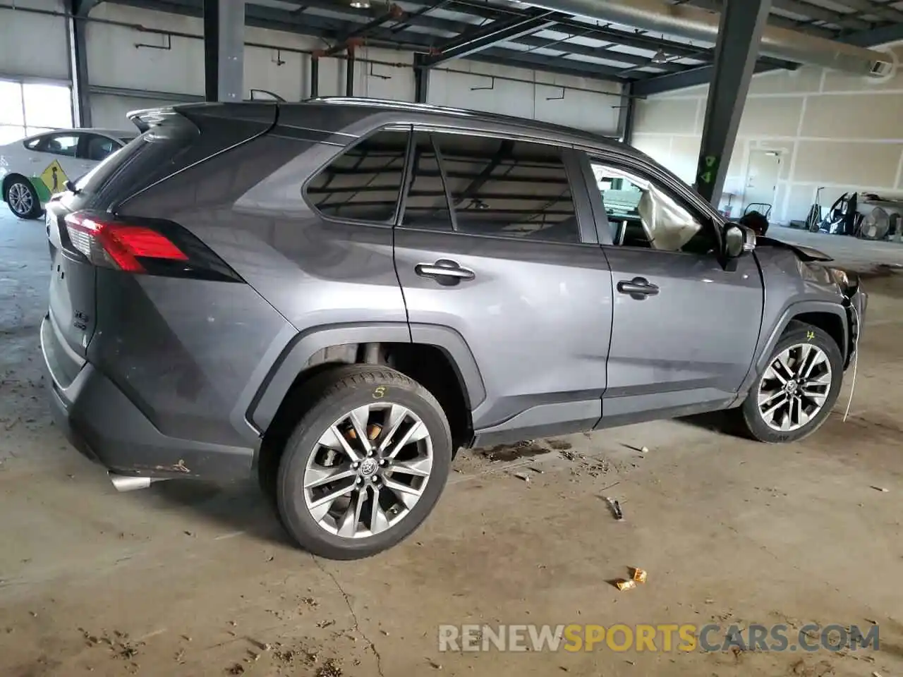 3 Photograph of a damaged car JTMA1RFV4KD513238 TOYOTA RAV4 2019