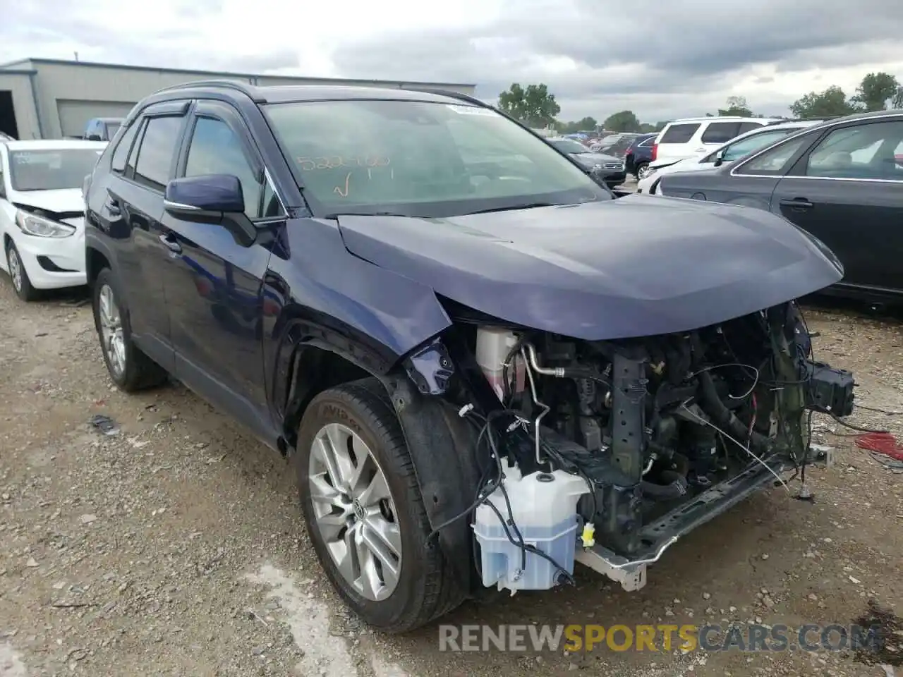 1 Photograph of a damaged car JTMA1RFV4KD522960 TOYOTA RAV4 2019