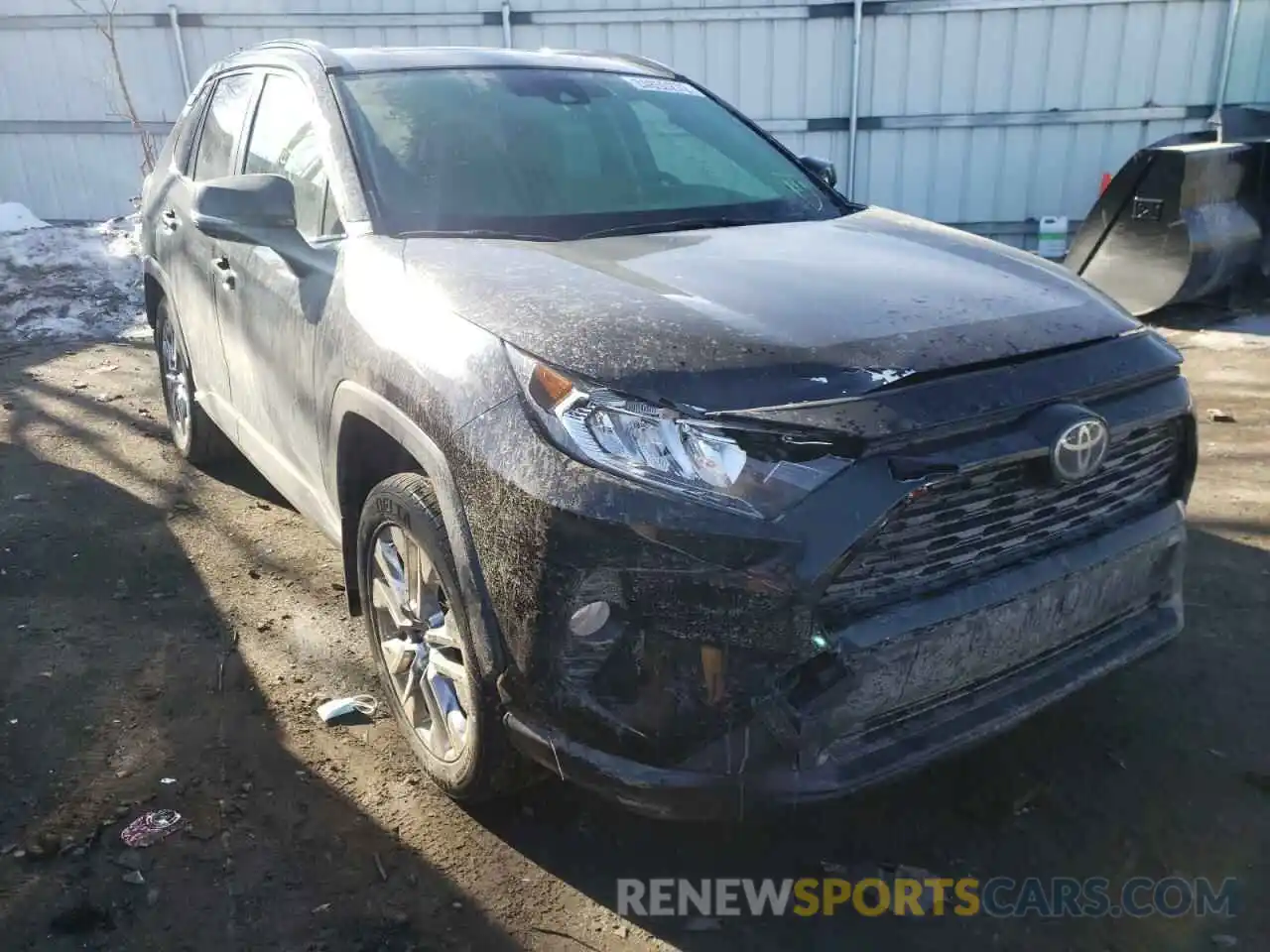 1 Photograph of a damaged car JTMA1RFV4KJ017454 TOYOTA RAV4 2019