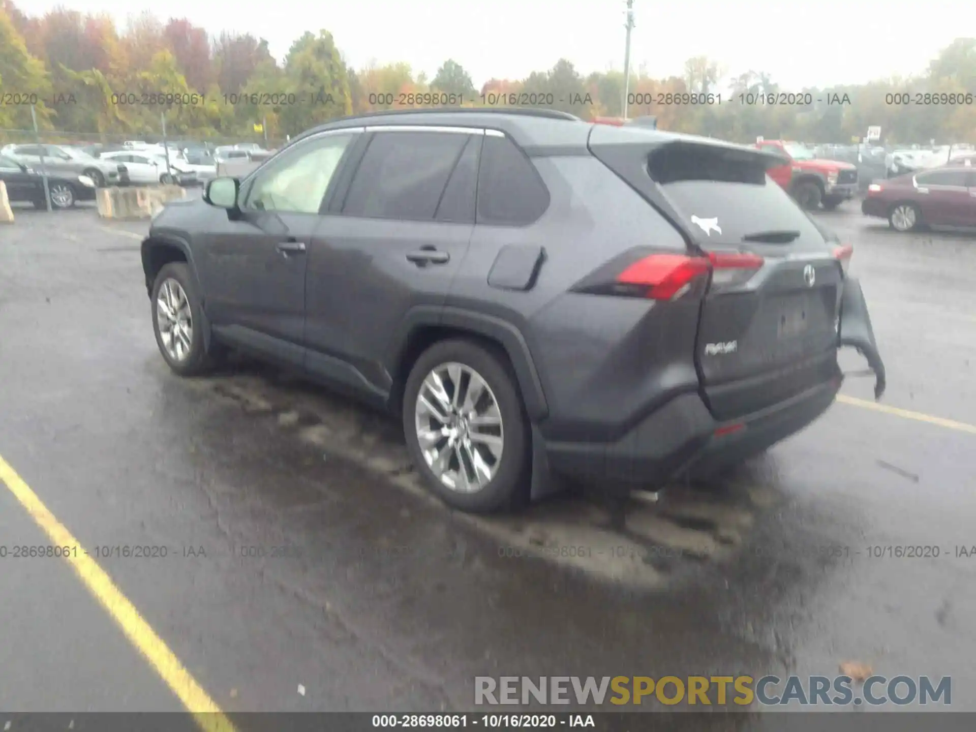 3 Photograph of a damaged car JTMA1RFV5KD004145 TOYOTA RAV4 2019