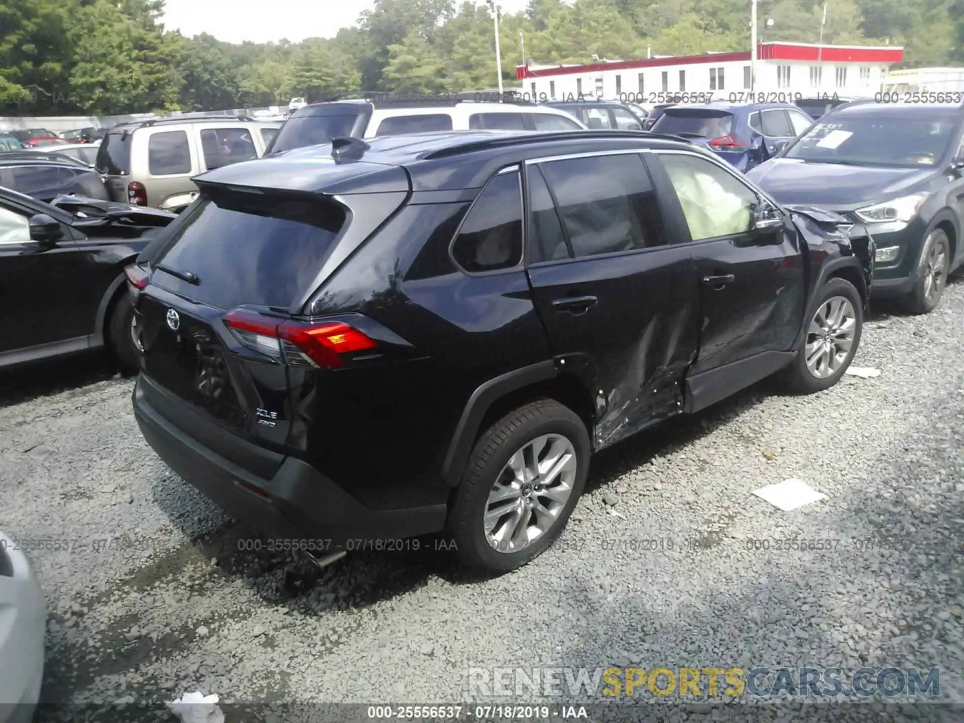 4 Photograph of a damaged car JTMA1RFV5KD021723 TOYOTA RAV4 2019