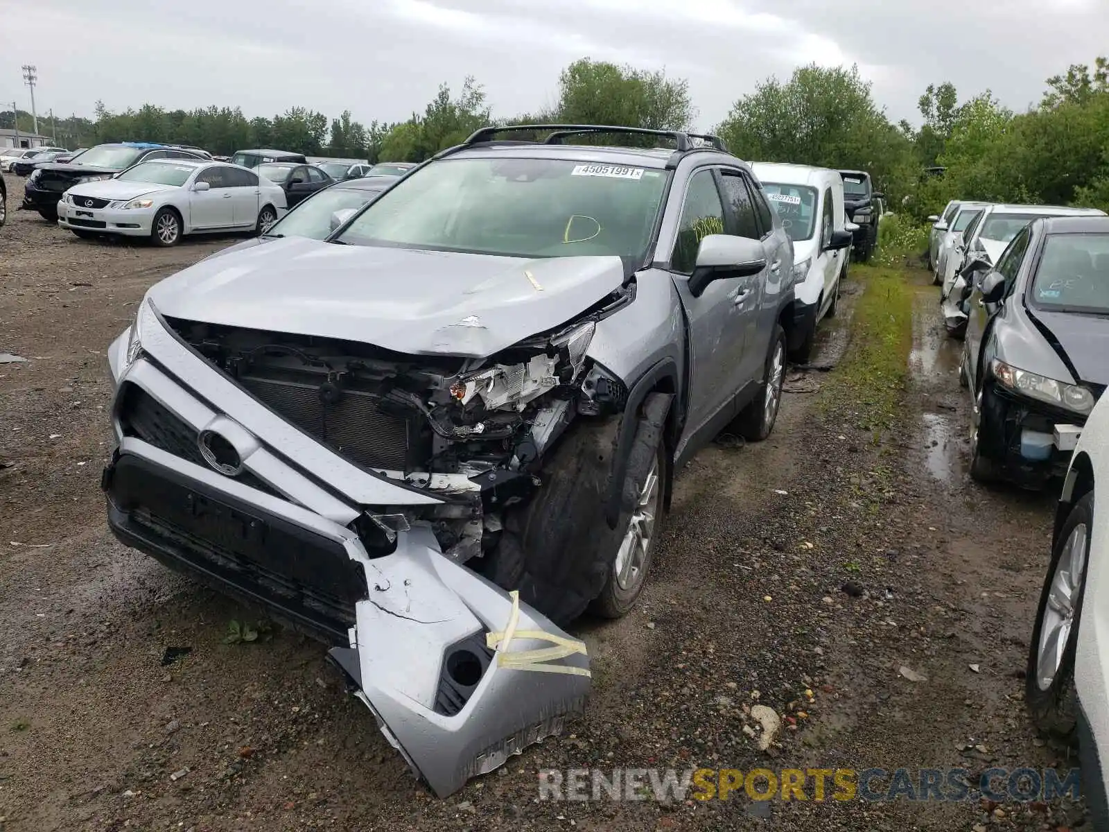 2 Photograph of a damaged car JTMA1RFV5KD031023 TOYOTA RAV4 2019