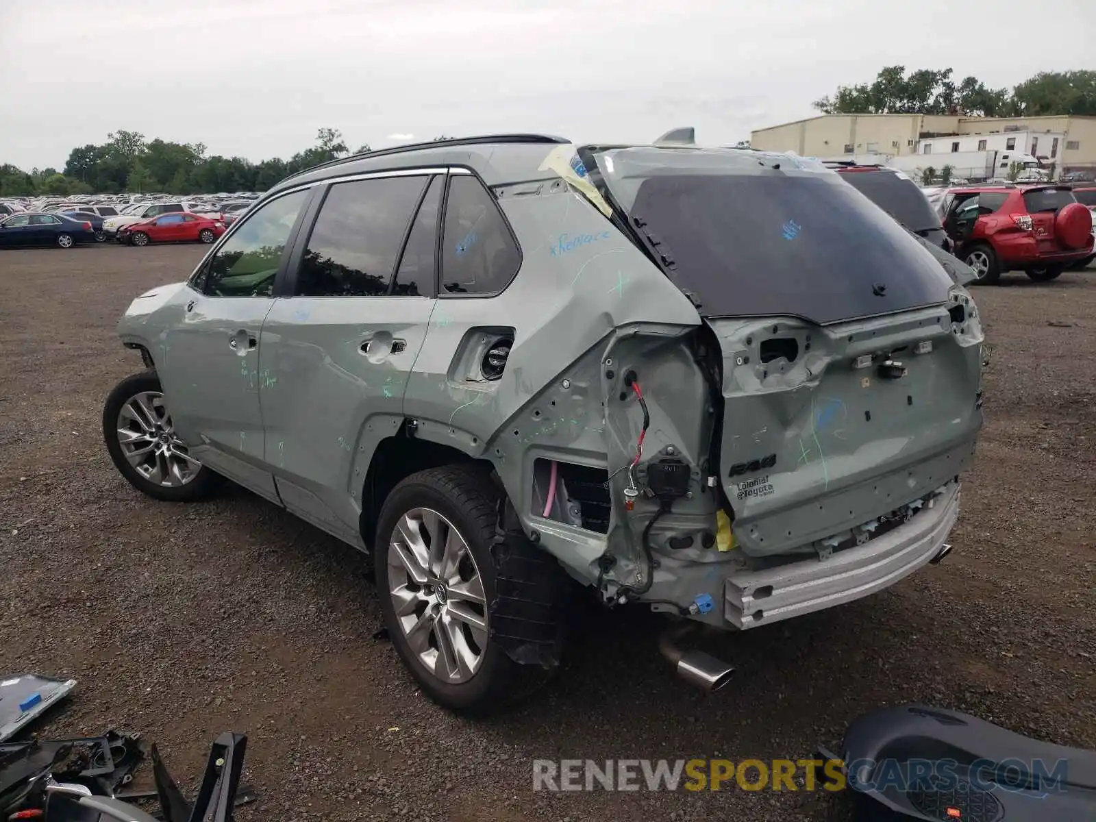 3 Photograph of a damaged car JTMA1RFV5KD035377 TOYOTA RAV4 2019