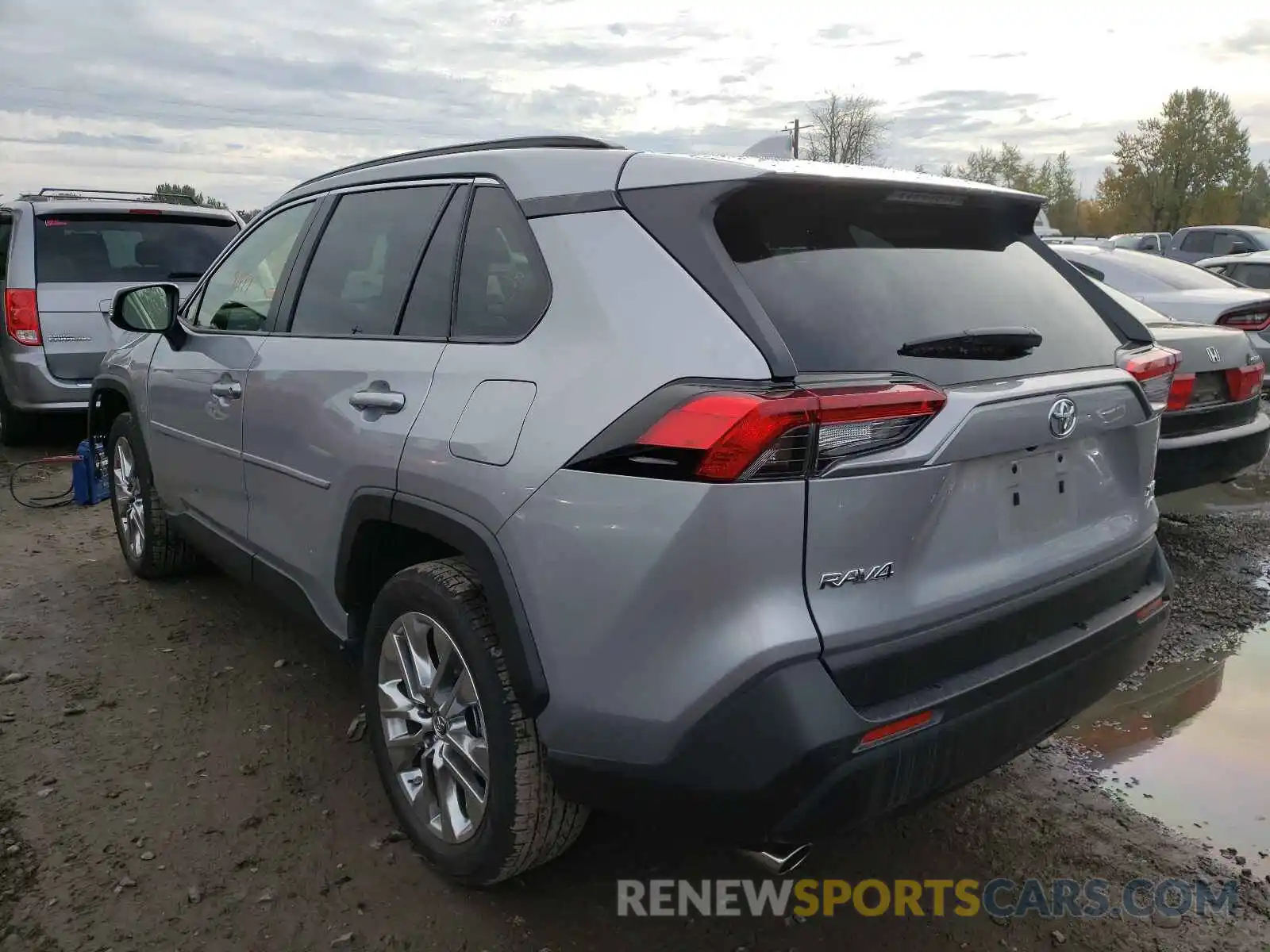 3 Photograph of a damaged car JTMA1RFV5KD500224 TOYOTA RAV4 2019