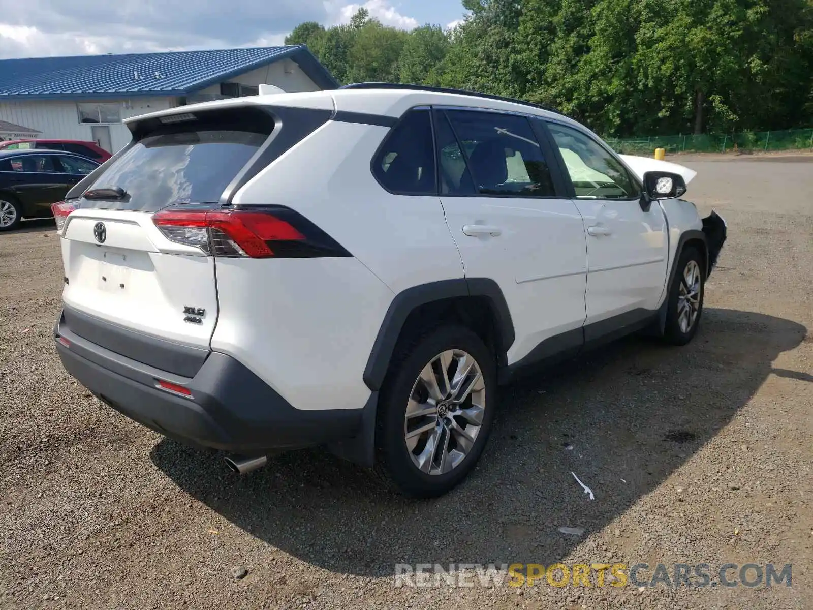 4 Photograph of a damaged car JTMA1RFV5KD501163 TOYOTA RAV4 2019