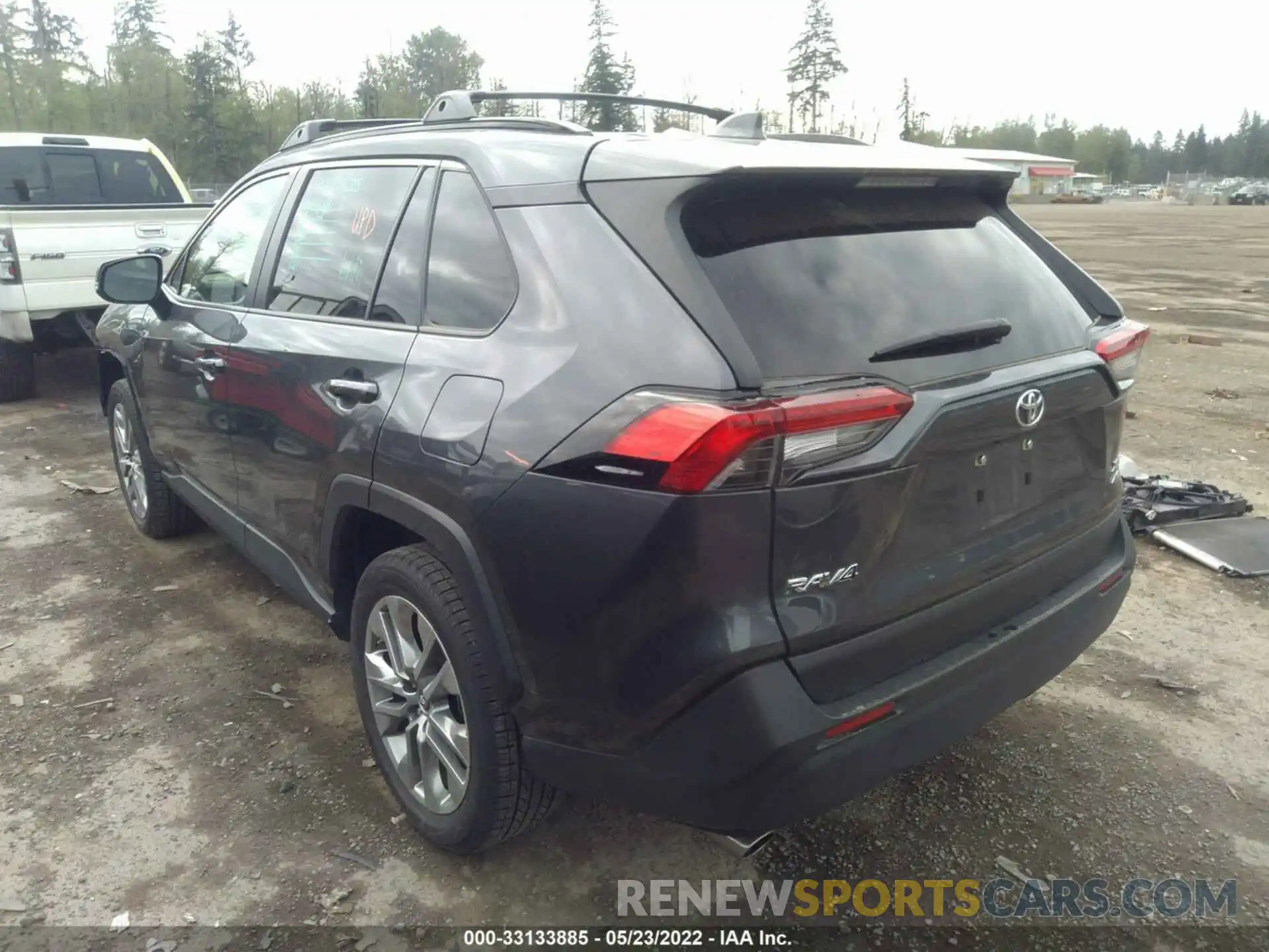 3 Photograph of a damaged car JTMA1RFV5KD514639 TOYOTA RAV4 2019