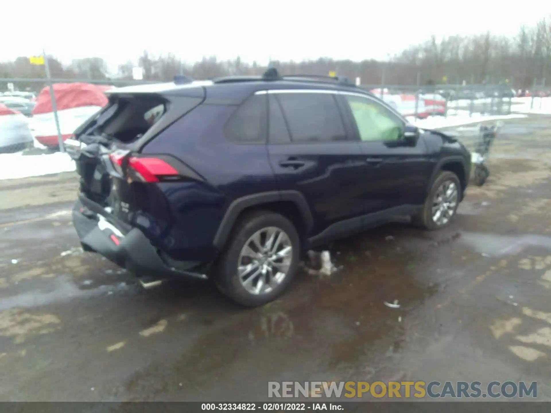 4 Photograph of a damaged car JTMA1RFV5KD518982 TOYOTA RAV4 2019