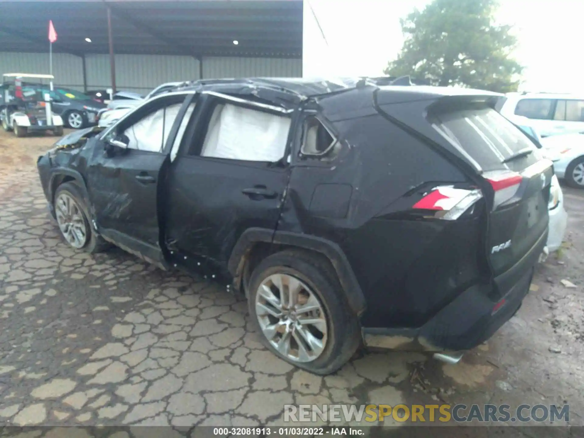 3 Photograph of a damaged car JTMA1RFV5KJ001585 TOYOTA RAV4 2019