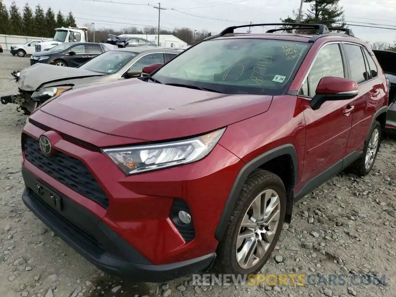 2 Photograph of a damaged car JTMA1RFV5KJ007533 TOYOTA RAV4 2019