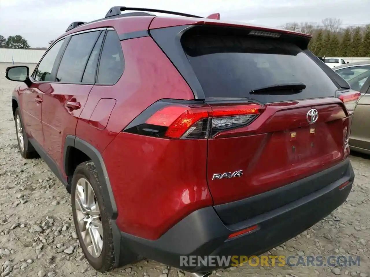 3 Photograph of a damaged car JTMA1RFV5KJ007533 TOYOTA RAV4 2019