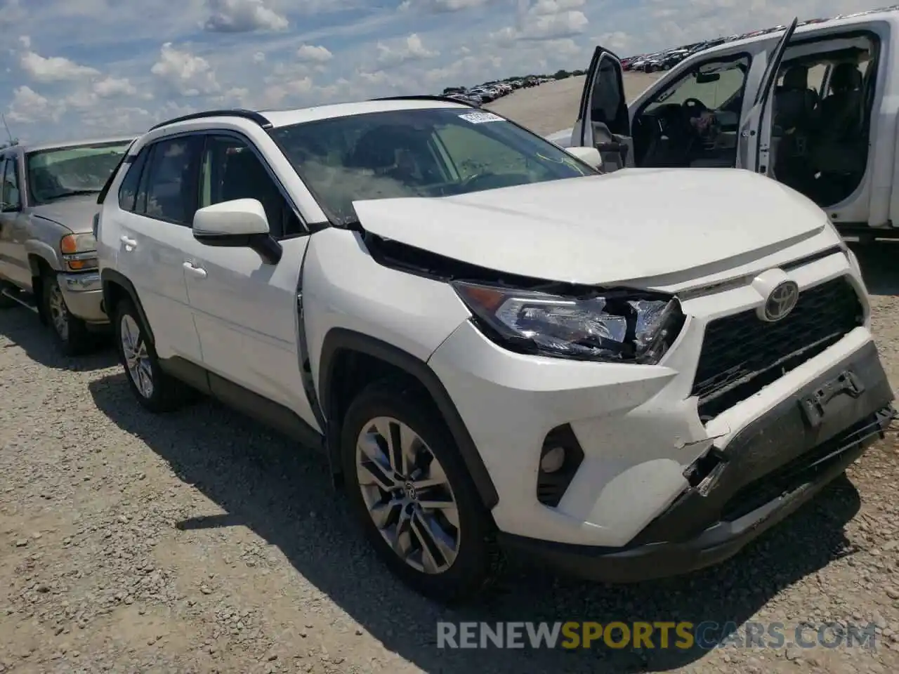 1 Photograph of a damaged car JTMA1RFV6KD003991 TOYOTA RAV4 2019