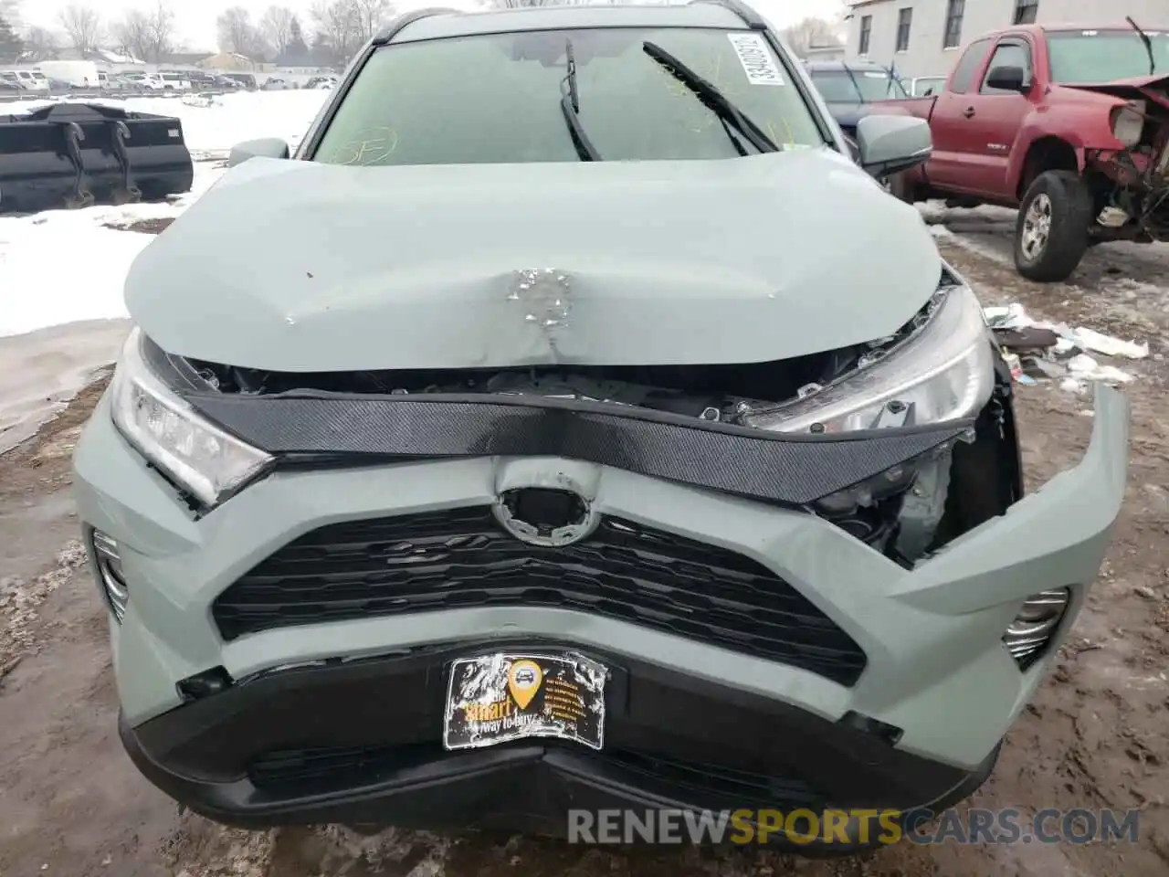 9 Photograph of a damaged car JTMA1RFV6KD008270 TOYOTA RAV4 2019