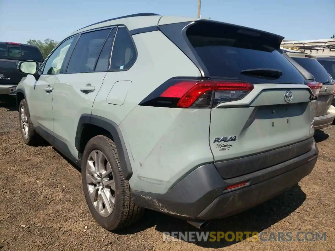 3 Photograph of a damaged car JTMA1RFV6KD025067 TOYOTA RAV4 2019