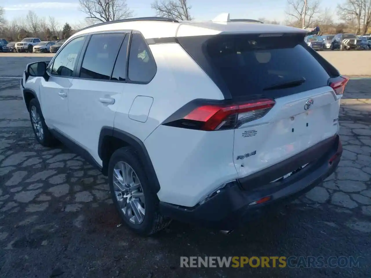 3 Photograph of a damaged car JTMA1RFV6KD027899 TOYOTA RAV4 2019