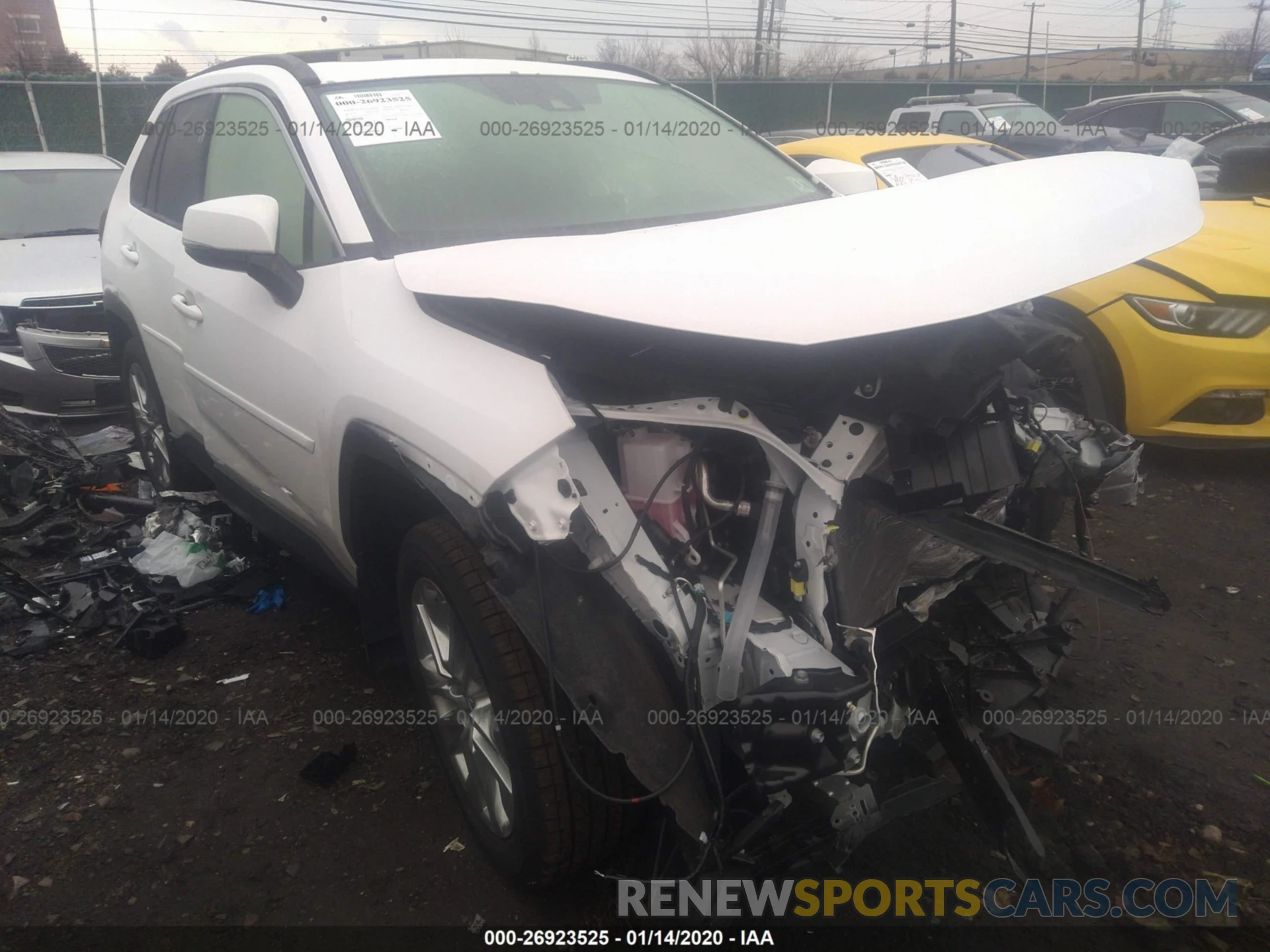 1 Photograph of a damaged car JTMA1RFV6KD035212 TOYOTA RAV4 2019