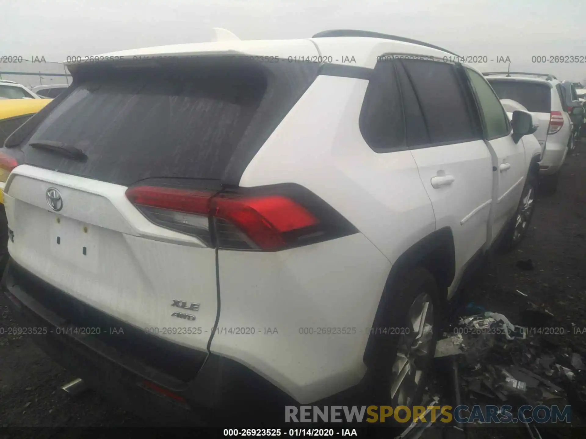 4 Photograph of a damaged car JTMA1RFV6KD035212 TOYOTA RAV4 2019