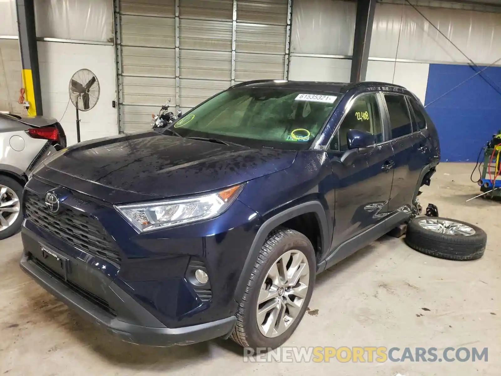 2 Photograph of a damaged car JTMA1RFV6KD504055 TOYOTA RAV4 2019