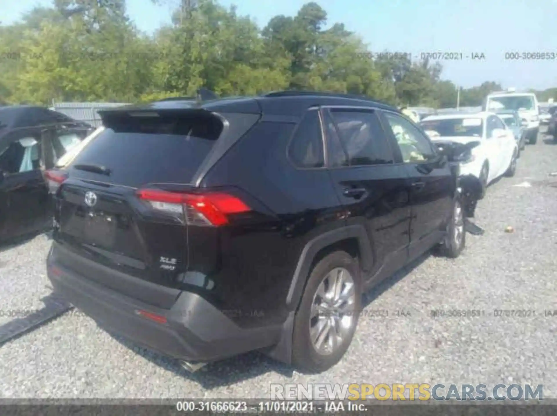 4 Photograph of a damaged car JTMA1RFV6KD506470 TOYOTA RAV4 2019