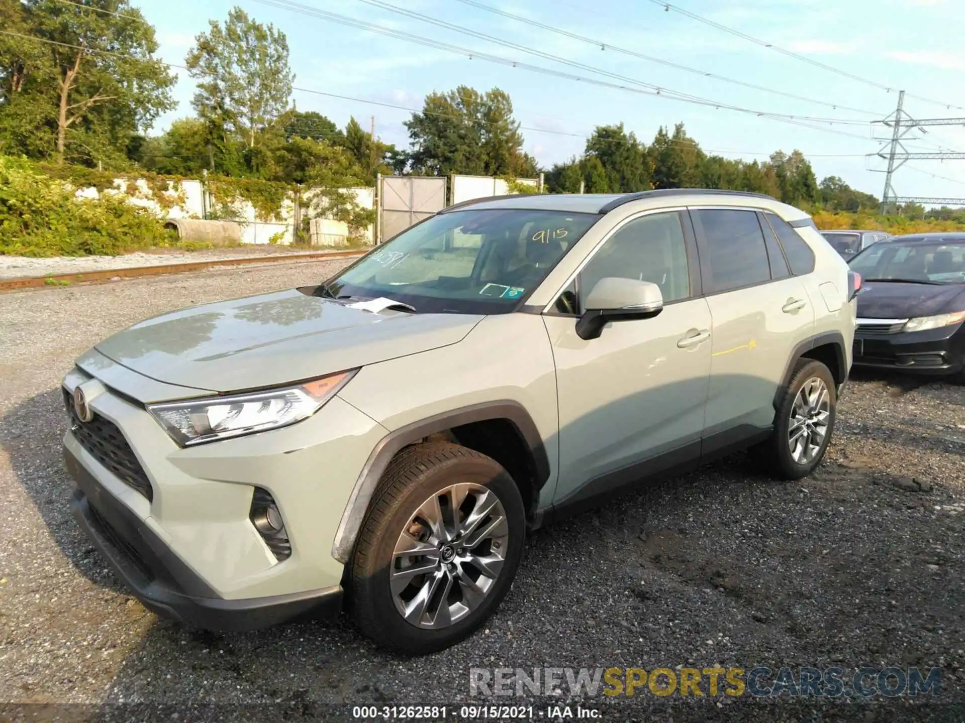 2 Photograph of a damaged car JTMA1RFV6KD508896 TOYOTA RAV4 2019